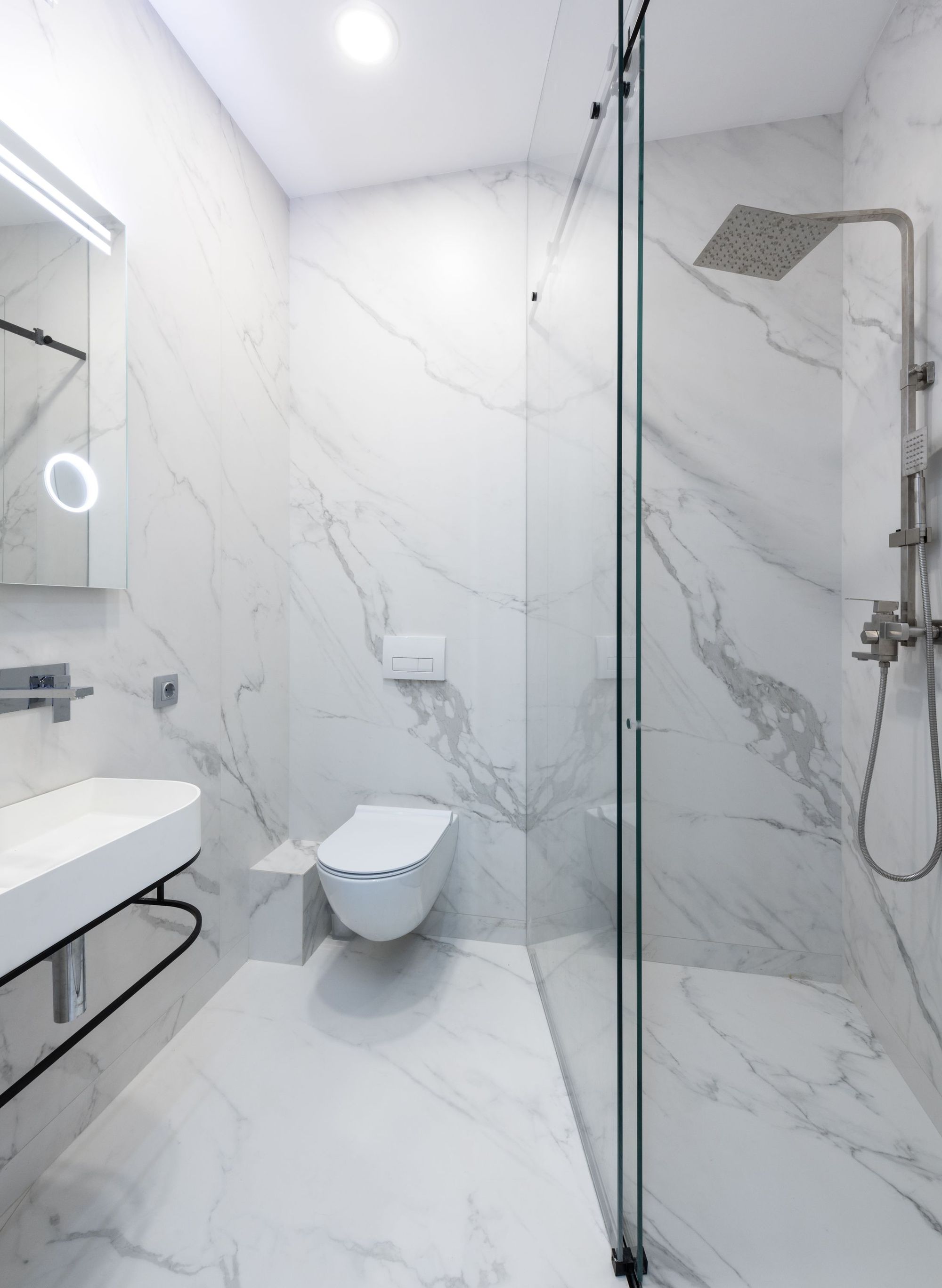 Marble primary bath with curbless shower, SouthPark